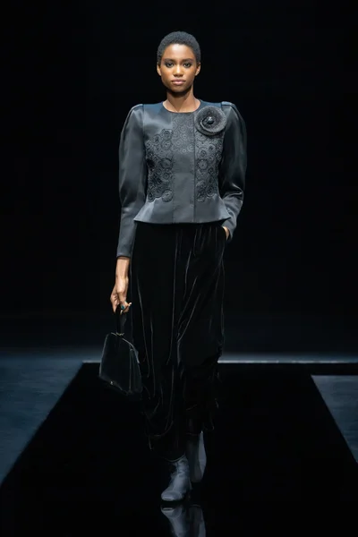 Look 43